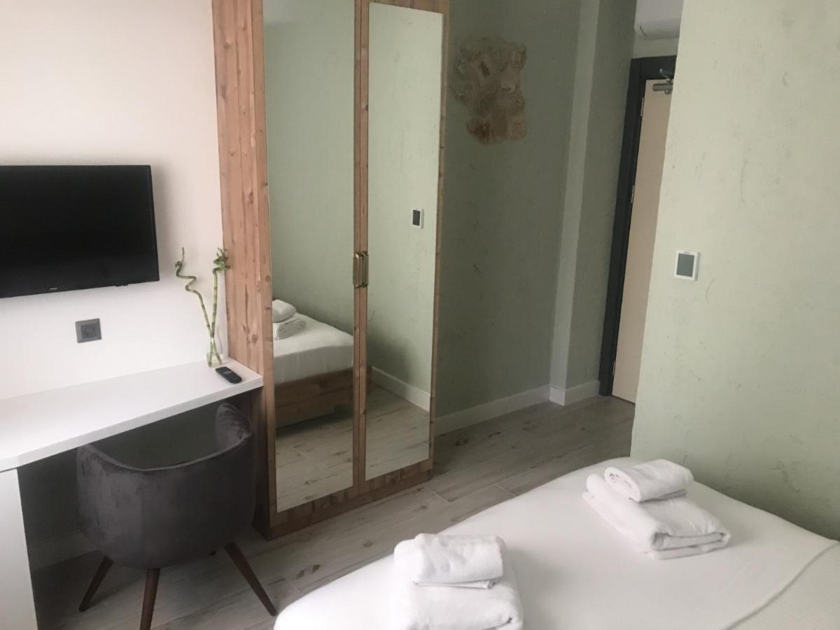 Otel Aksoy Taş Ev